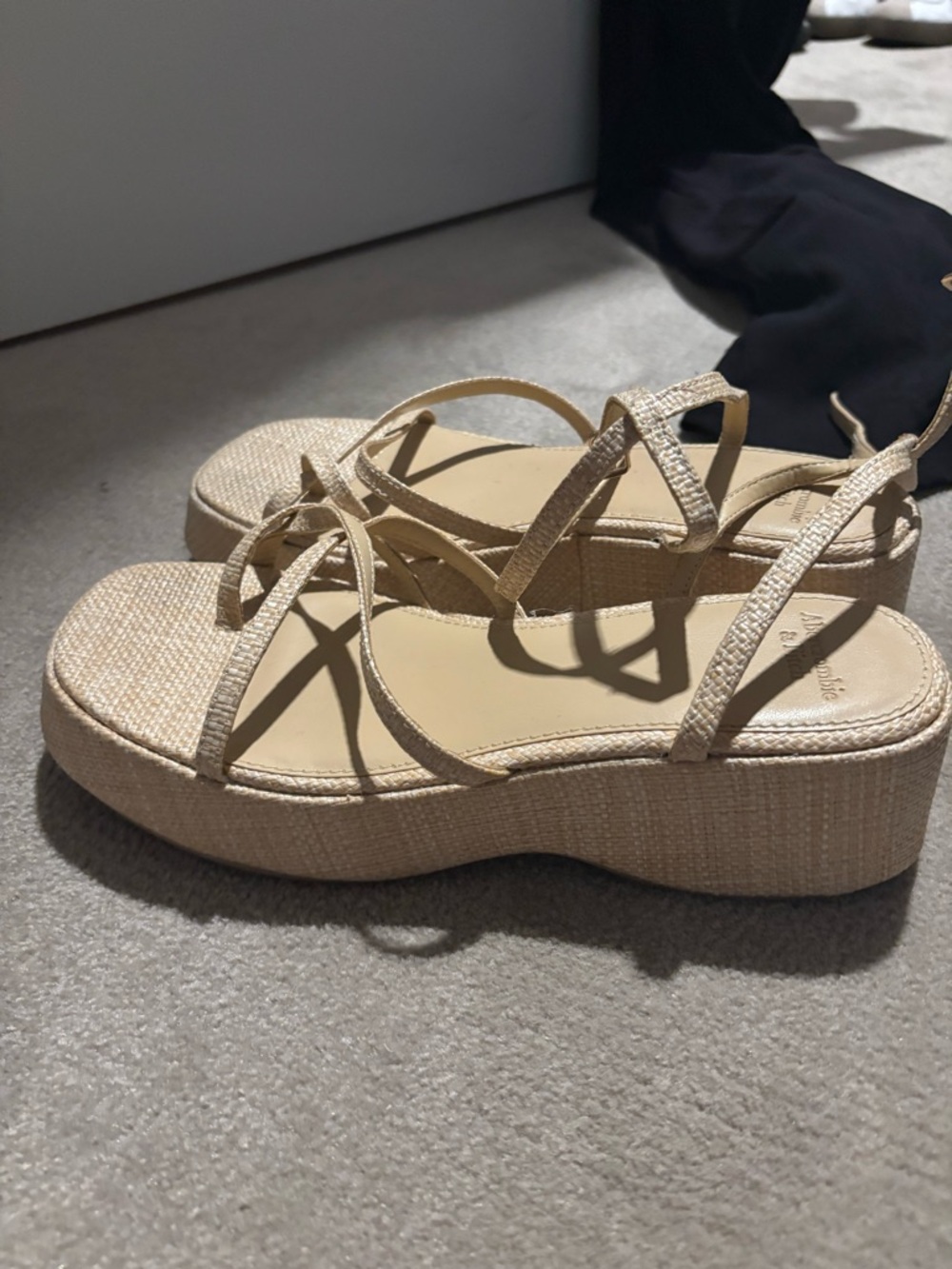 Abercrombie & Fitch Beige Strappy Platform Sandals
